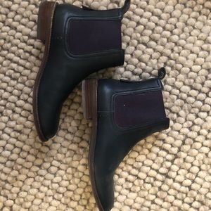 Ellen Navy Chelsea Boots